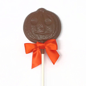 Our milk chocolate pumpkin pops are perfect for Halloween!