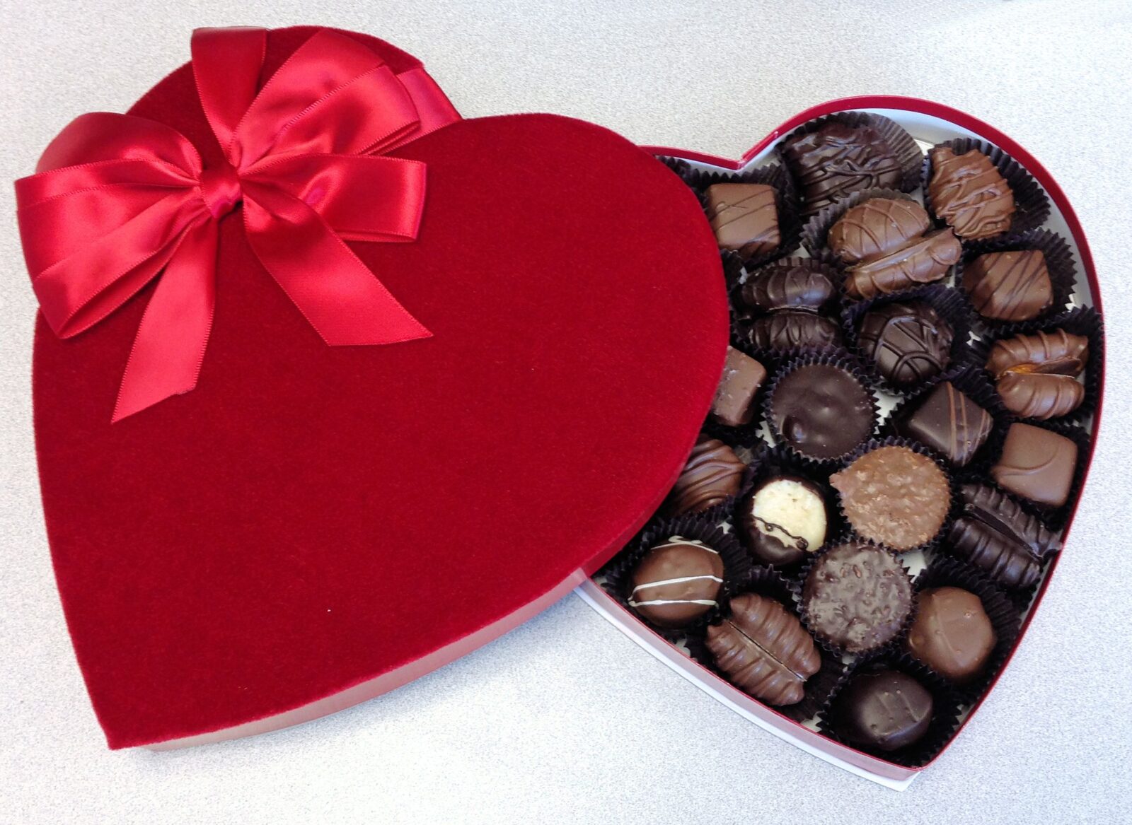 heart shaped chocolate box